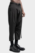 Drop crotch cropped pleated trousers