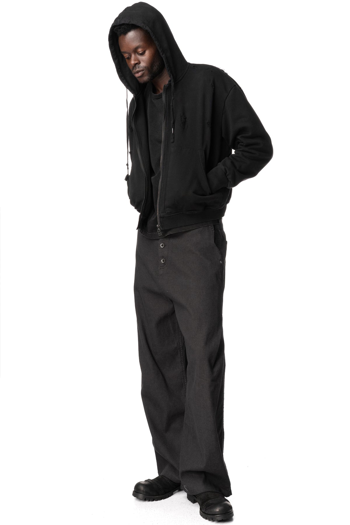Overlocked Loose Buckleback Trousers, Black