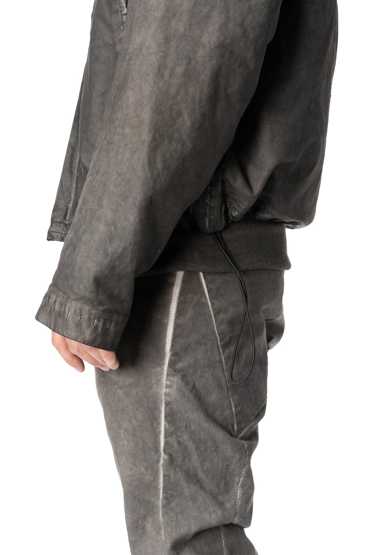 Membrane leather down bomber jacket, Plomb