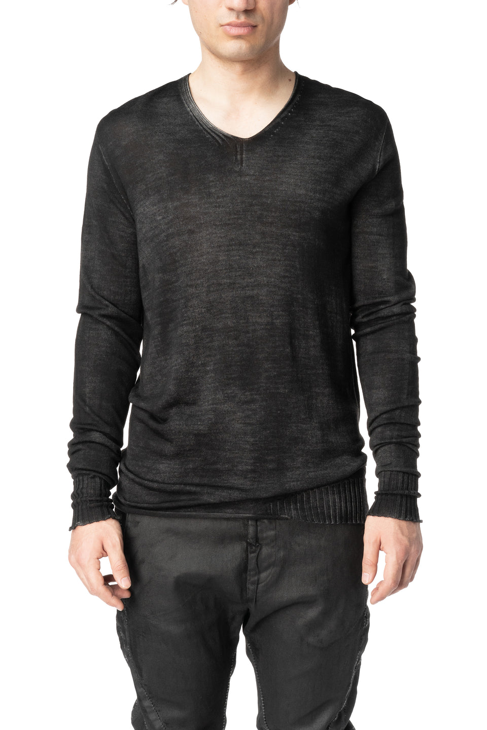Spray dyed light wool V-neck sweater