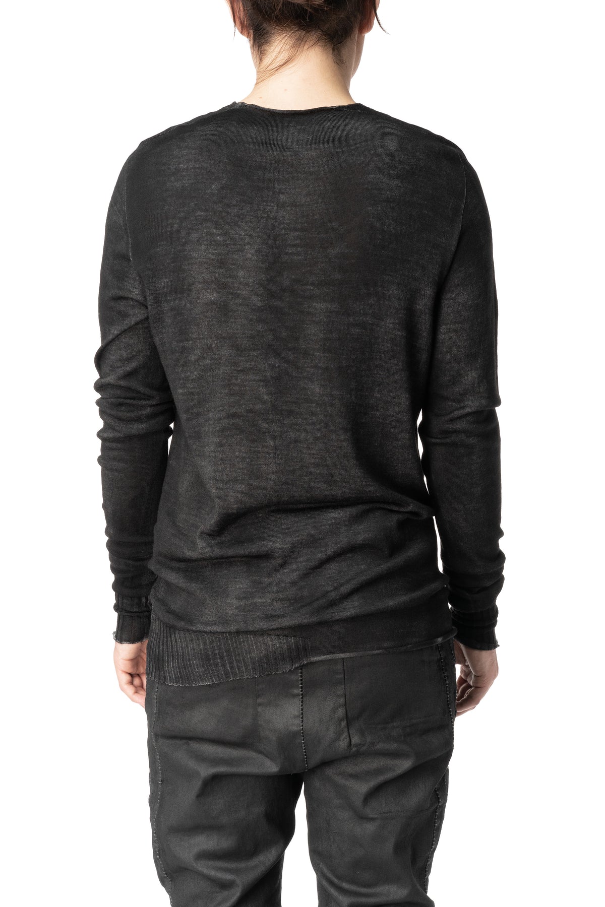 Spray dyed light wool V-neck sweater