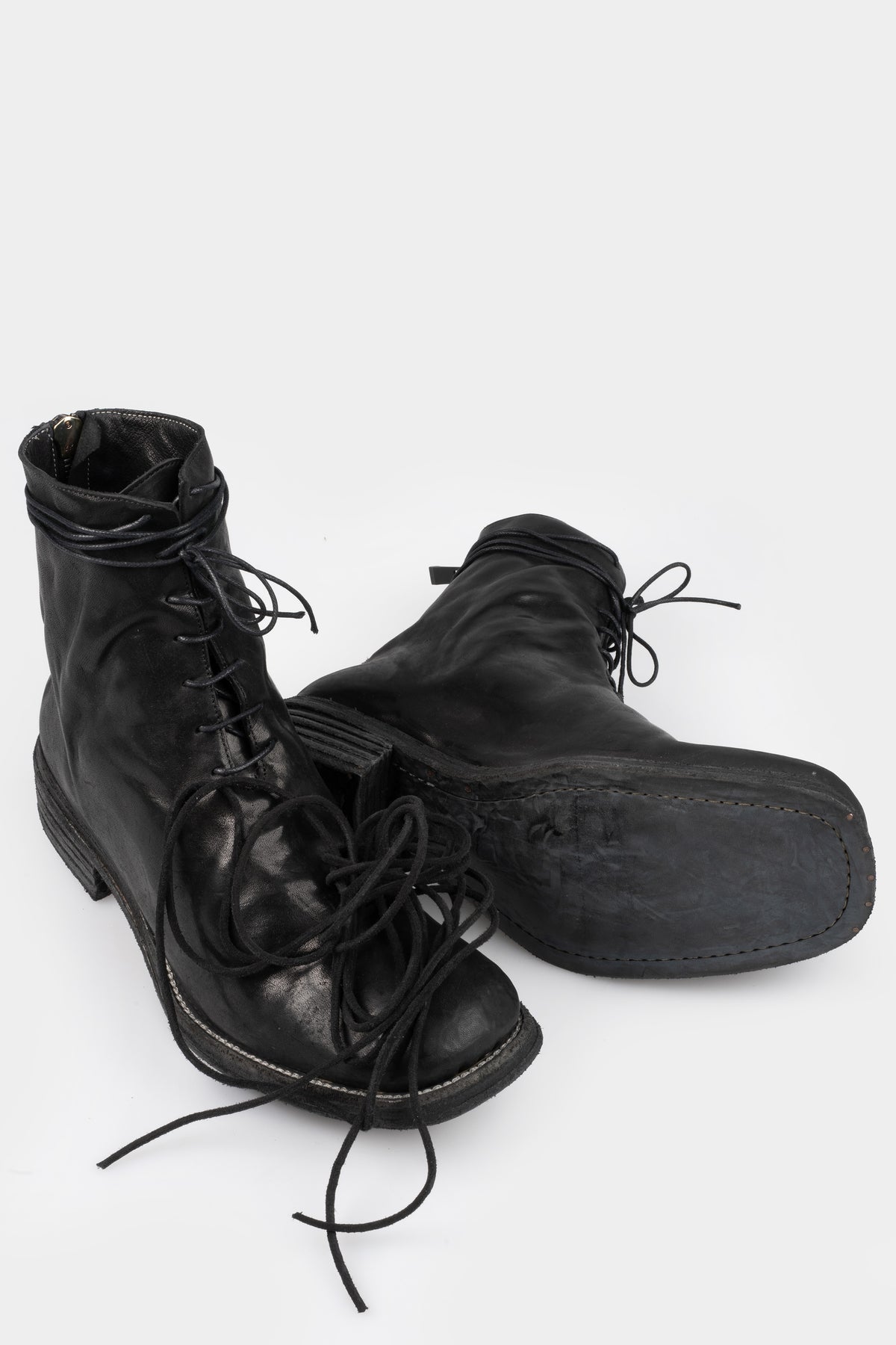 Incarnation | Laced leather boots 11V-71137 L2