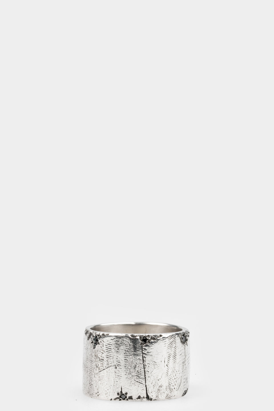 Black diamonds large silver ring