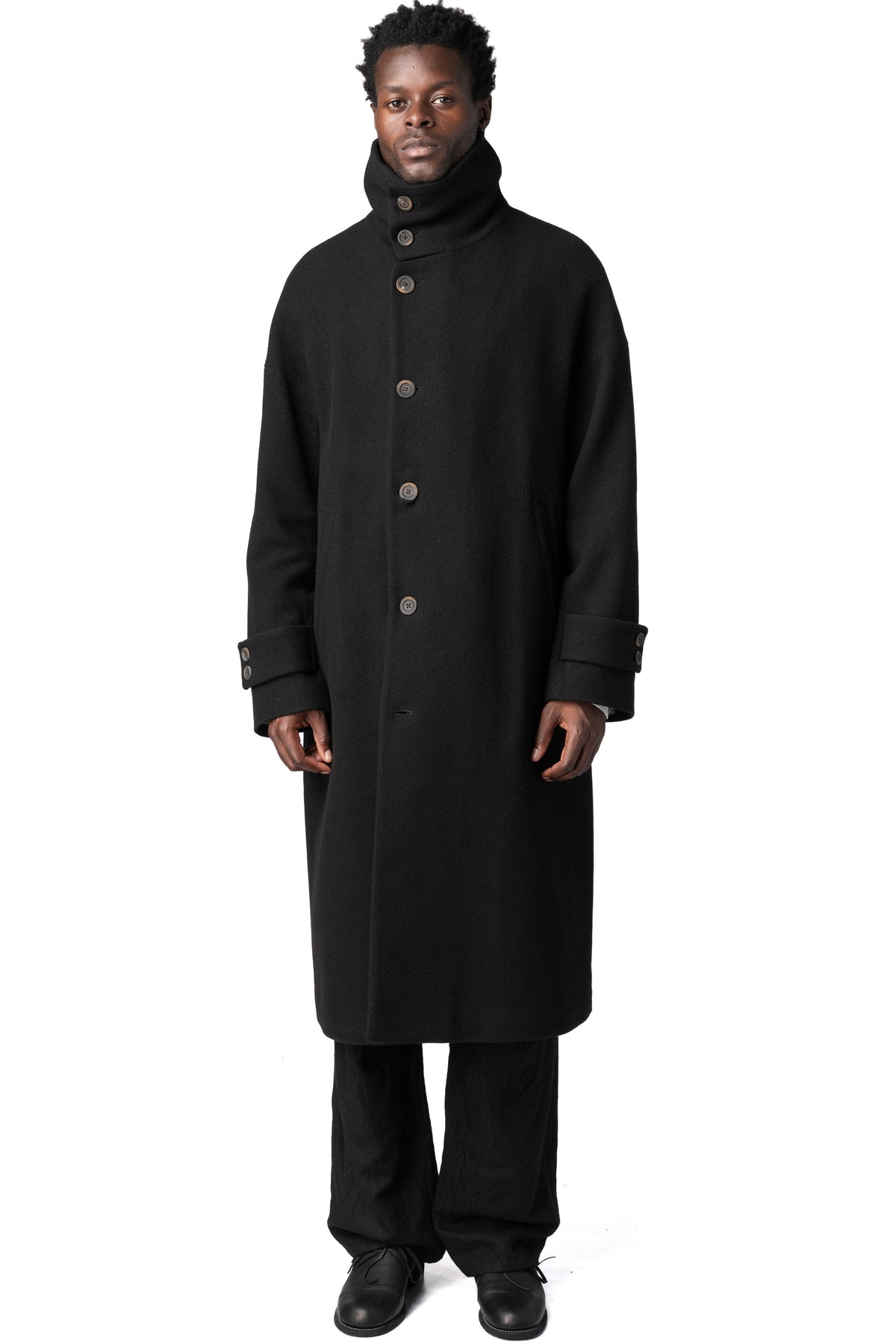Forme D'Expression | AW26 - High neck wool cashmere overcoat, HC022