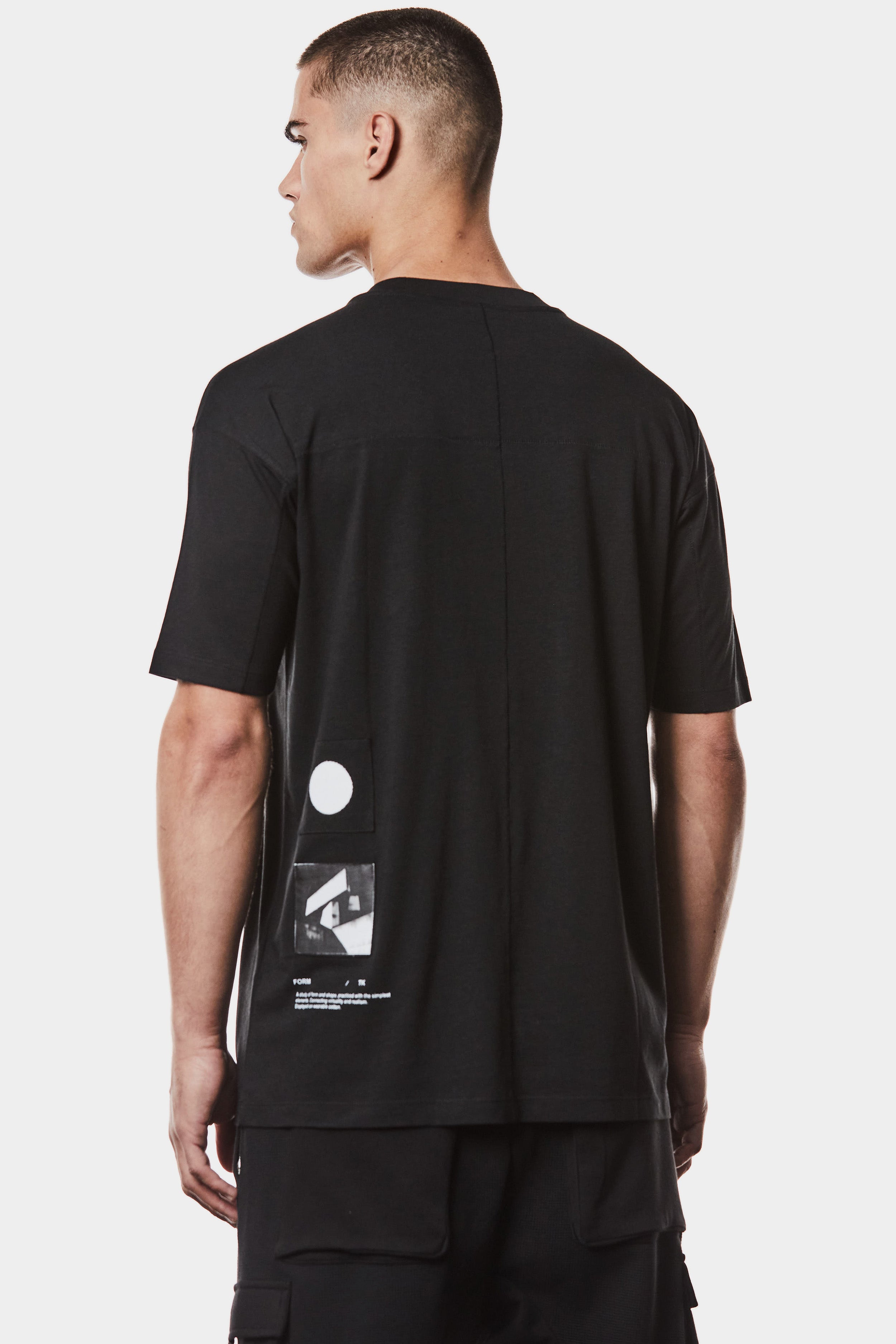 Tシャツ・カットソー Thom Krom SS25 MEN T-SHIRT WORKED (MTS841 BLACK) Thom Krom | SS25 - Contrast scar-stitch bamboo t-shirt