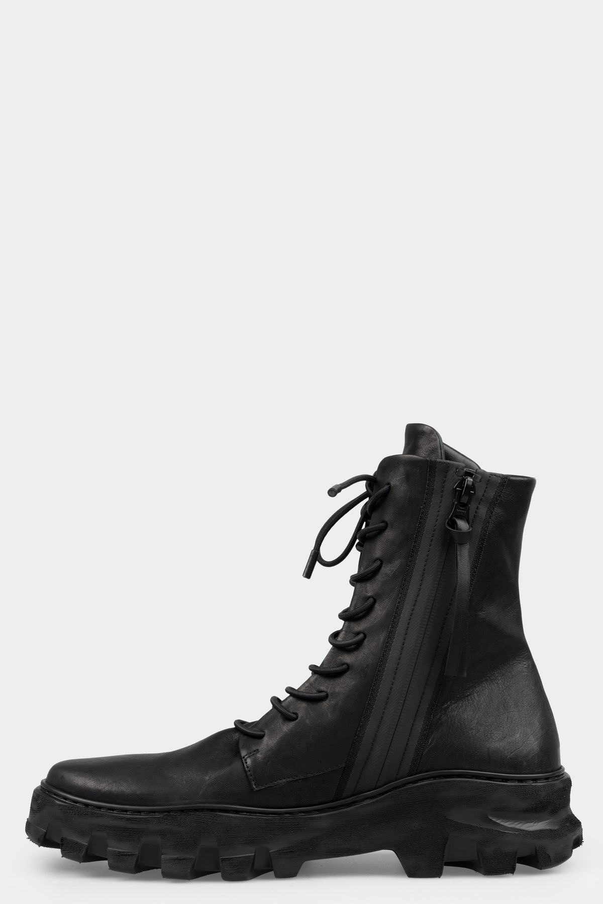 Puro | AW25 - Laced calf leather combat boots (BALANCED TASKER)