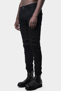 _JULIUS | AW21 // Permanent - Accentuated knees jeans